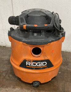 (1) Rigid 12 Gallon Shop Vacuum