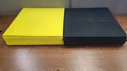 (30) Black Square Padding and (31) Yellow Square Padding