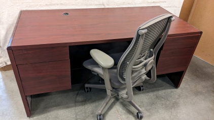 66x30 Desk w/Chair