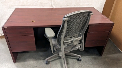 66x30 Desk w/Keys & Chair