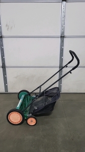 Scotts Push Mower with Bag