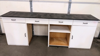 96x21 Cabinet Set w/Countertop