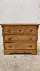 3-Drawer Dresser