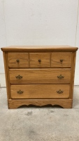 3-Drawer Dresser