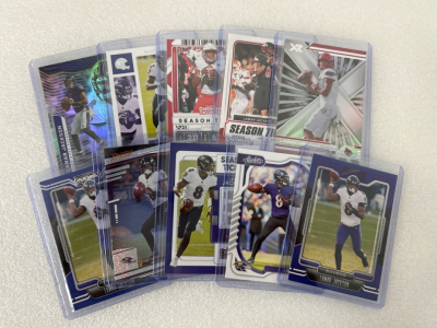 10 Lamar Jackson Football Cards