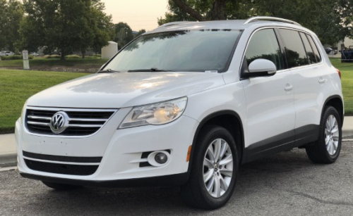 2009 Volkswagen Tiguan- Turbo-AWD!