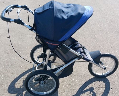 Schwinn 3 Wheel Stroller