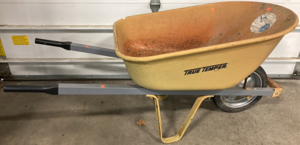 True Temper Wheelbarrow