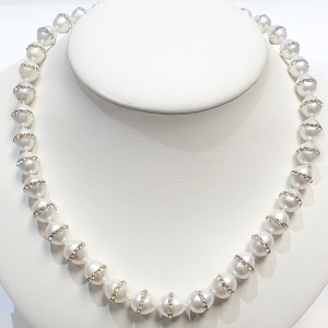 Silver Fresh Water Pearl Crystal Necklace