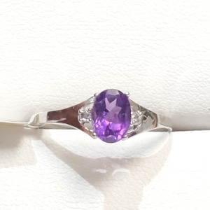 10K Amethyst(0.5ct) 2 Diamonds(0.01ct) Ring