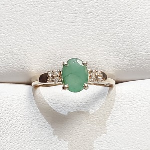 Silver Emerald Ring