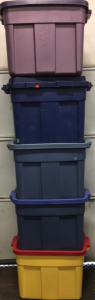 (5) Rubbermaid Totes with Lids