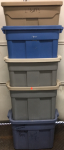 (5) Rubbermaid Totes with Lids
