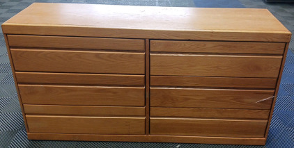 (6) Drawer Dresser