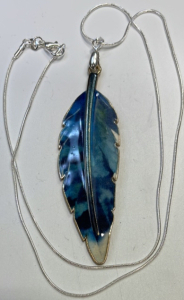 (1) Multicolored Blue & White Metal Feather .925 Necklace
