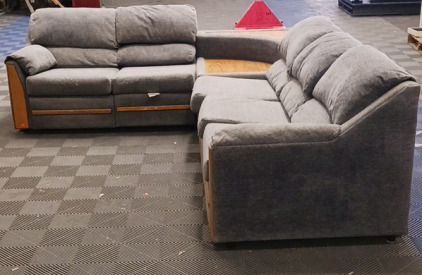 L Shaped Couch With Recliner And Corner Table