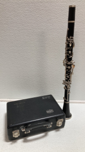 Selmer Clarinet in Bundy Case, Missing Mouthpiece