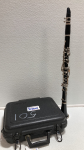Selmer Clarinet in Case