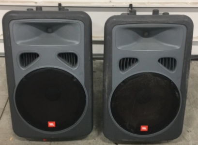 (2) JBL Brand Neutrik Speakon 2-Way 15&rdquo; Amphitheater Speakers