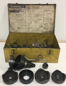 (7) Piece Greenlee Knockout Punch And Die Set (1) Enerac Metal Case For Knockout Punches