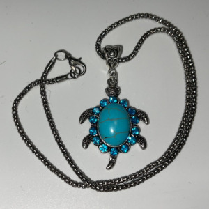 (1) Turquoise & Rhinestone Turtle Necklace
