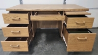 Nice Heavy Duty Office Desk with 6 Drawers