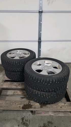 Full Set of Subaru Rims with Snow Tires