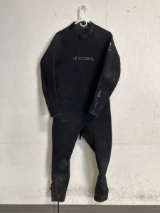 Xcel Wetsuit Size X-LARGE?