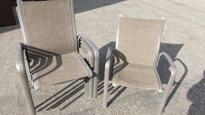 (6) Stackable Pool/Patio Chairs