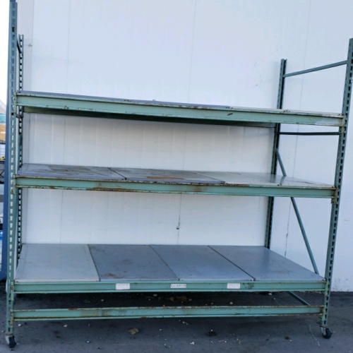 Metal Rack/ Shelving Unit