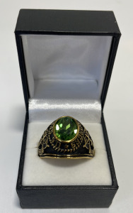 (1) US Special Forces Men’s Ring W/ Green Gemstone Size 13-1/2