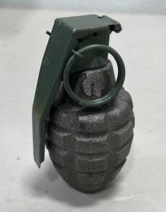 (1) WWII US MK2 Pineapple Style Hand Granade. (Inert)