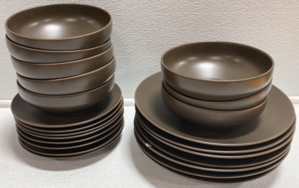 Matching Brown Dish Set: (7) Large Plates, (8) Small Plates, (8) Bowls