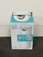 Munchkin Pail Diaper Pail Brand New