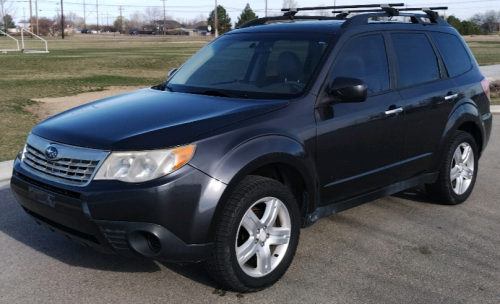 2010 Subaru Forester - AWD!