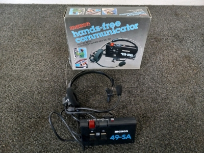 Maxon Hands-Free Connunicator Compact FM Two-Way Radio