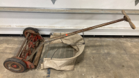 Push Mower w/ Catch Bag - SP1