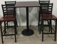 TR18 China Table with (4) Chairs