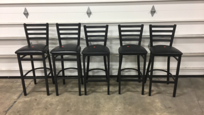 (5) Black Dinning Chairs