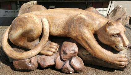 Metal Cougar And 2 Signs Yard Art