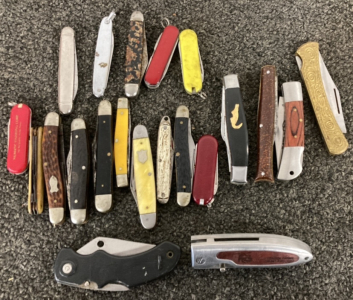 Vintage Pocket Knives