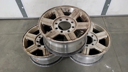 (3) 8 Lug 18" Rims