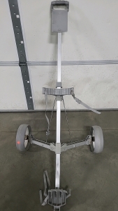 Collapsable Unmarked Golf Club Caddy