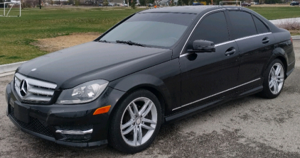 2013 Mercedes C250 - Leather Seats!