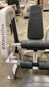 Nautilus Nitro Seated Leg Curl