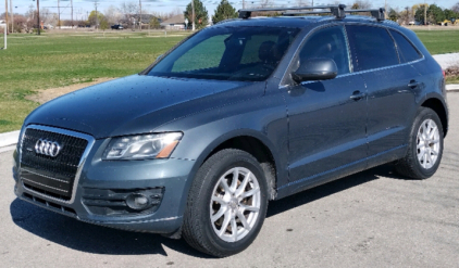 2010 Audi Q5 - AWD!