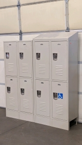 (2) 4 Locker Units
