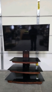 Working Samsung 55" TV with Glass Shelf Stand