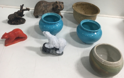 (4) Garden Pots, (4) Bear Statues