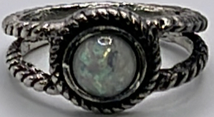 (1) Silver Toned Ladies Ring W/ White Gemstone Size 5-1/2